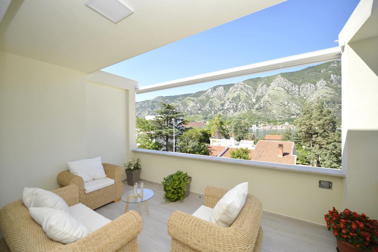 P&I Apartments Jadranska 74,Dobrota Kotor Exterior photo